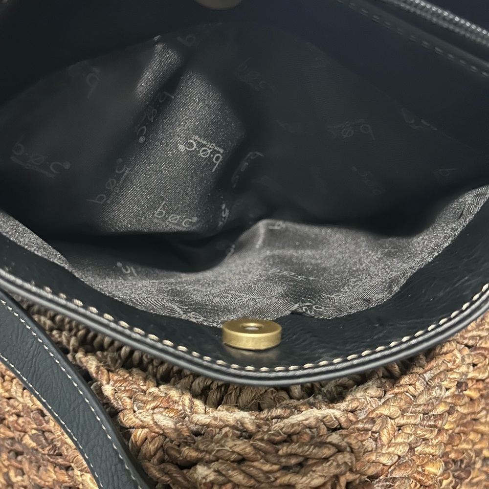 NWOT B.O.C- Born Concepts handbag - Picture 5 of 5